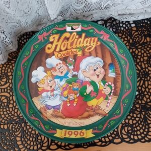 VINTAGE 1996 KEEBLER ELVES HOLIDAY COOKIES TIN EMPTY GREEN 10" DIAMETER